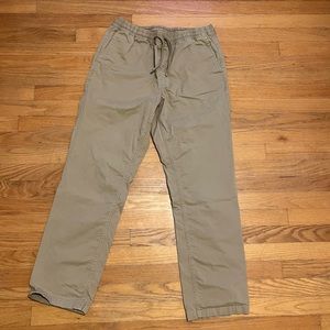 Men’s vans khaki pants
